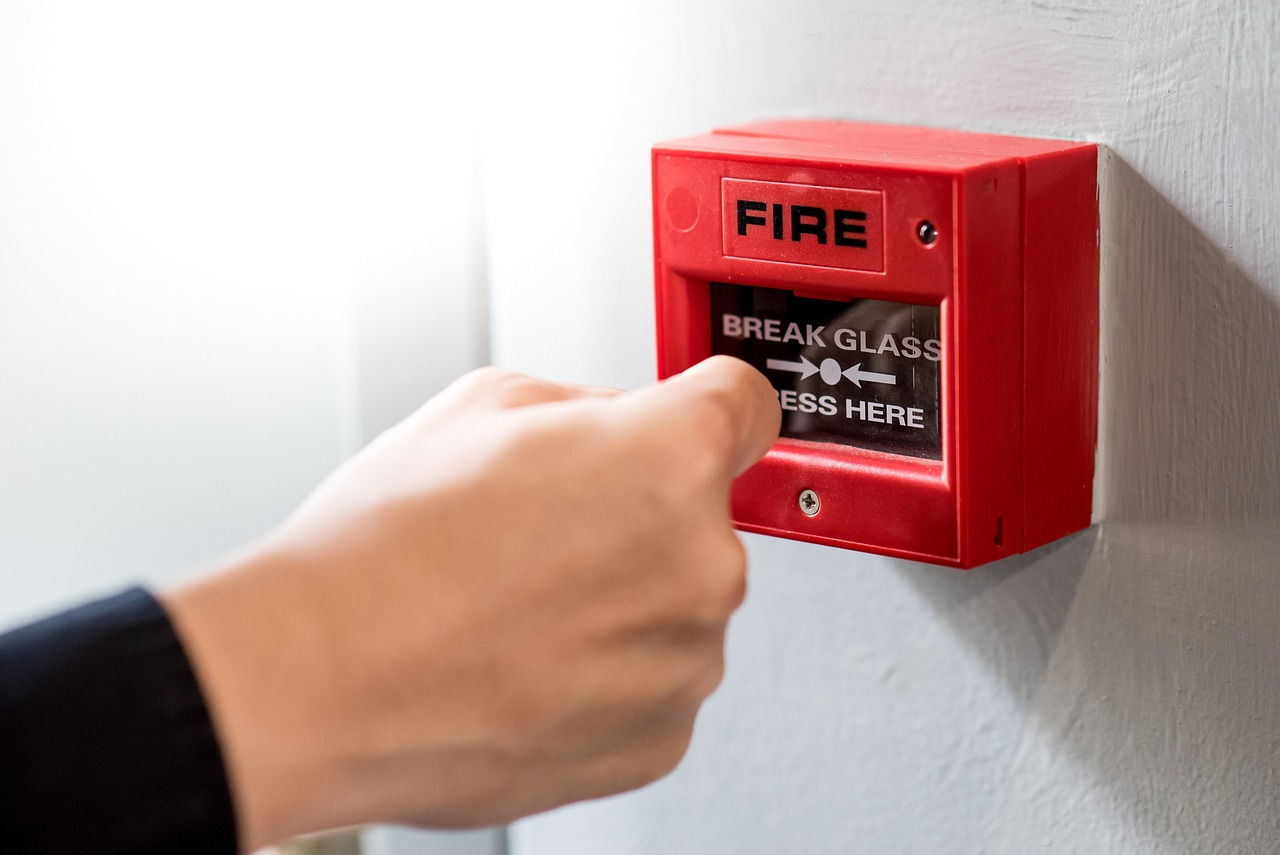 A Complete Guide to Residential Fire Alarm Systems